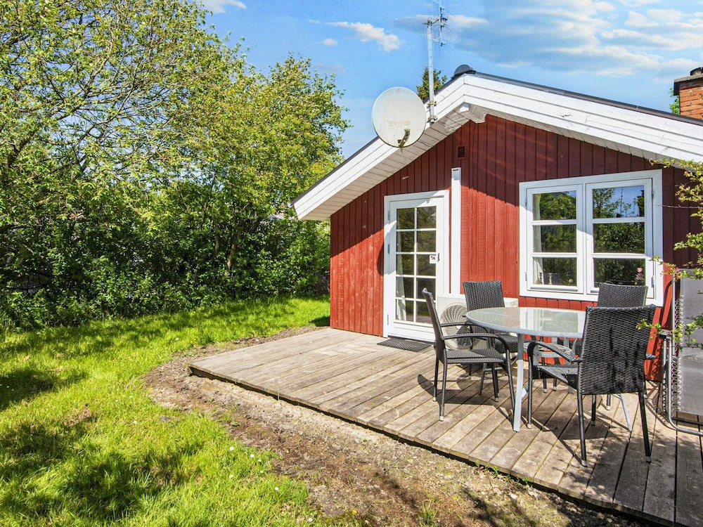 Pretty Cottage in Hemmet near Sea view 3