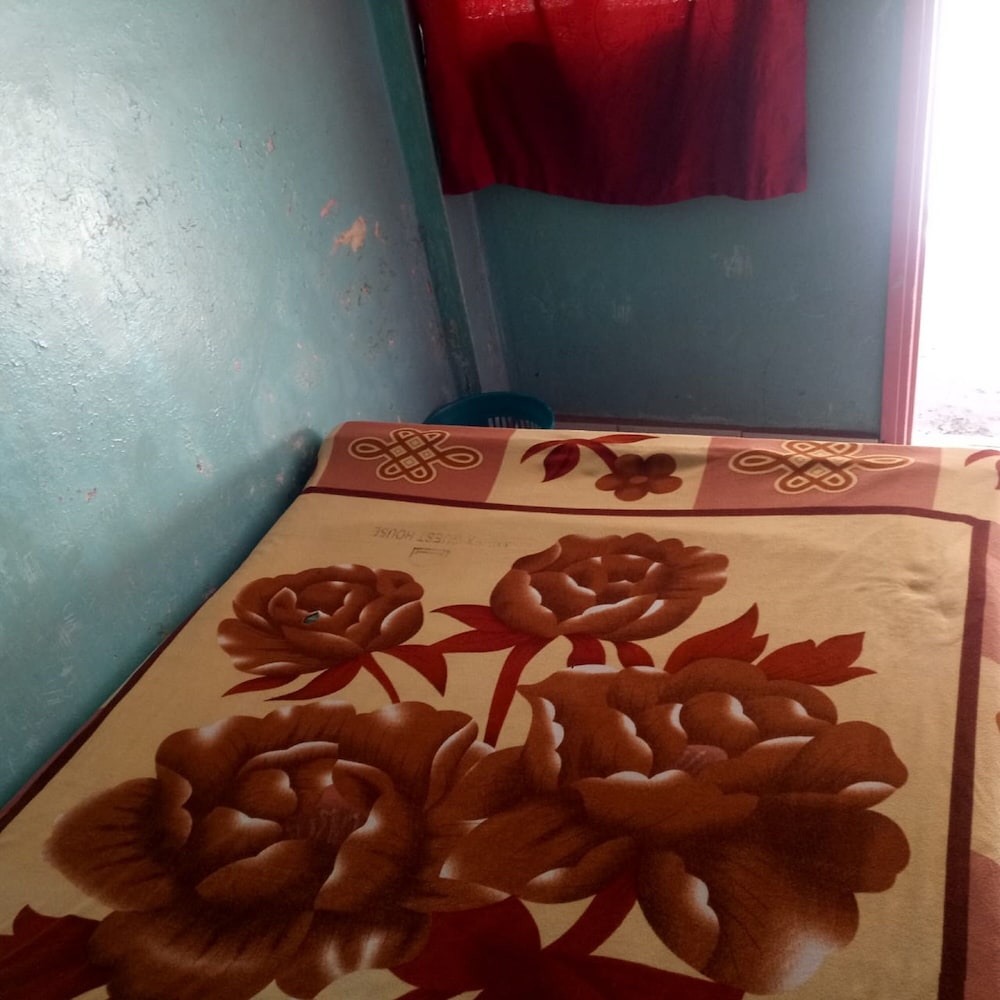 Othaya Annex Lodge view 4