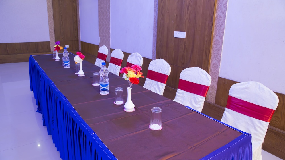 meeting & event spaces