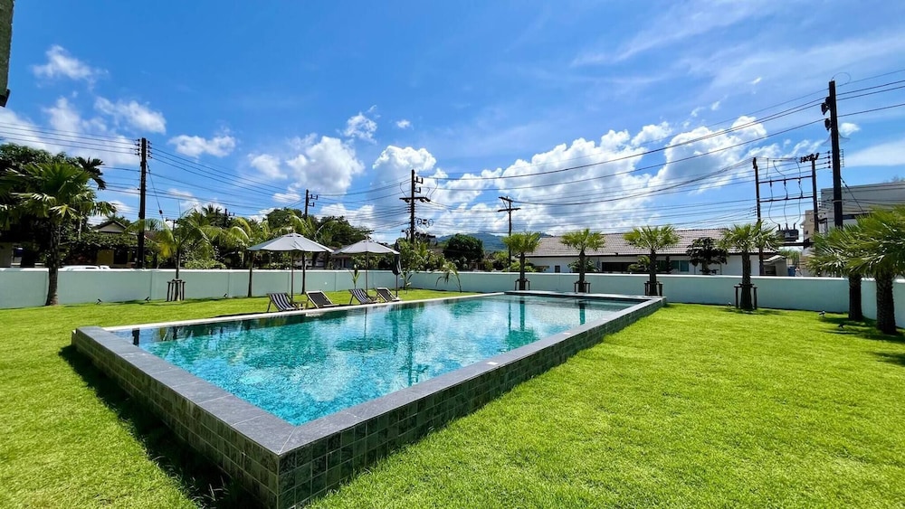 Khaolak Pool Villa With 3 Bedrooms