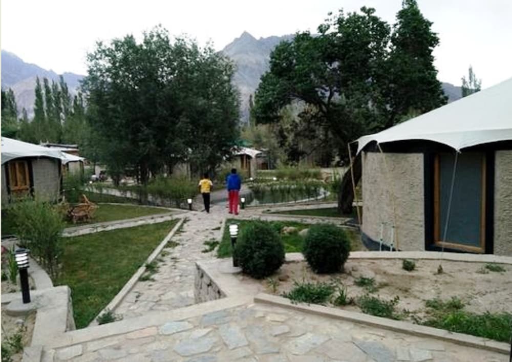 TIH Mystique Meadows Earth Homes