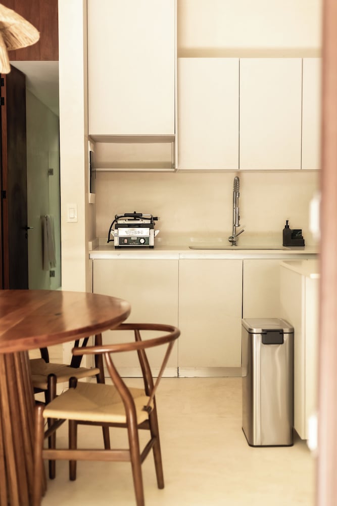 BT Homes - Zama Boho