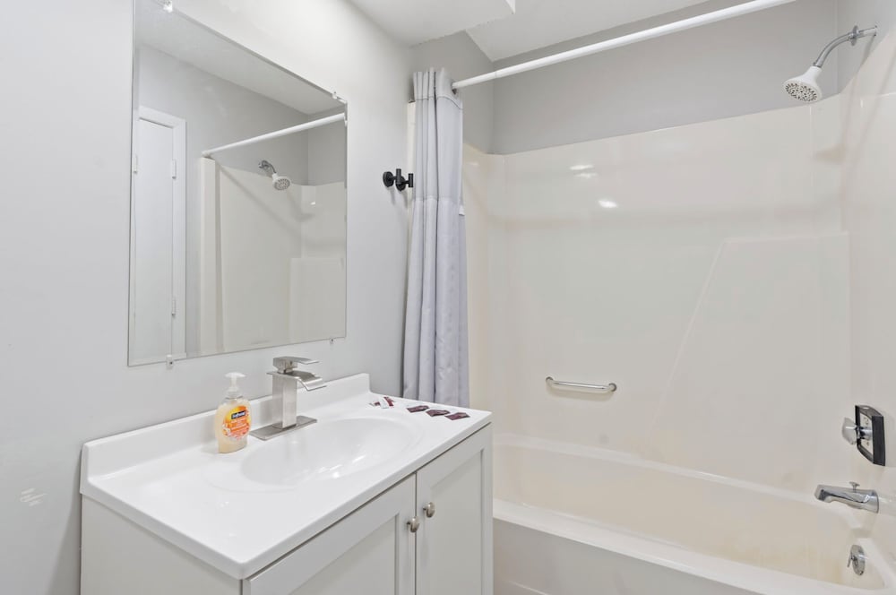 Willow Inn Suites