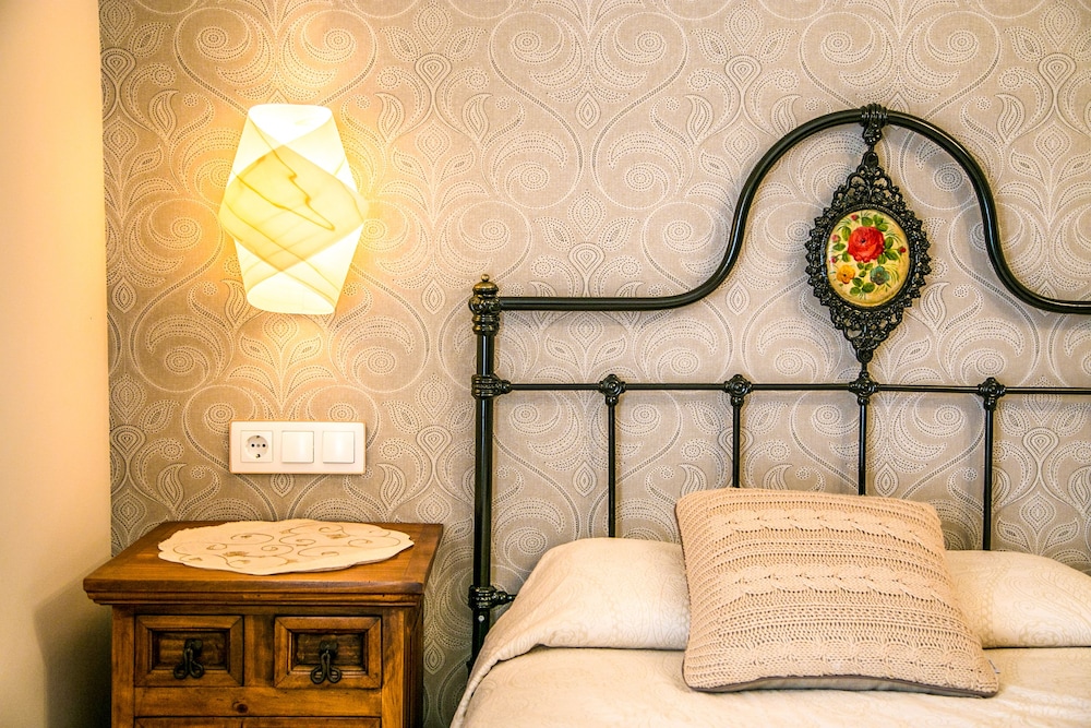 Hotel Restaurante Quintanares - Property Image 90