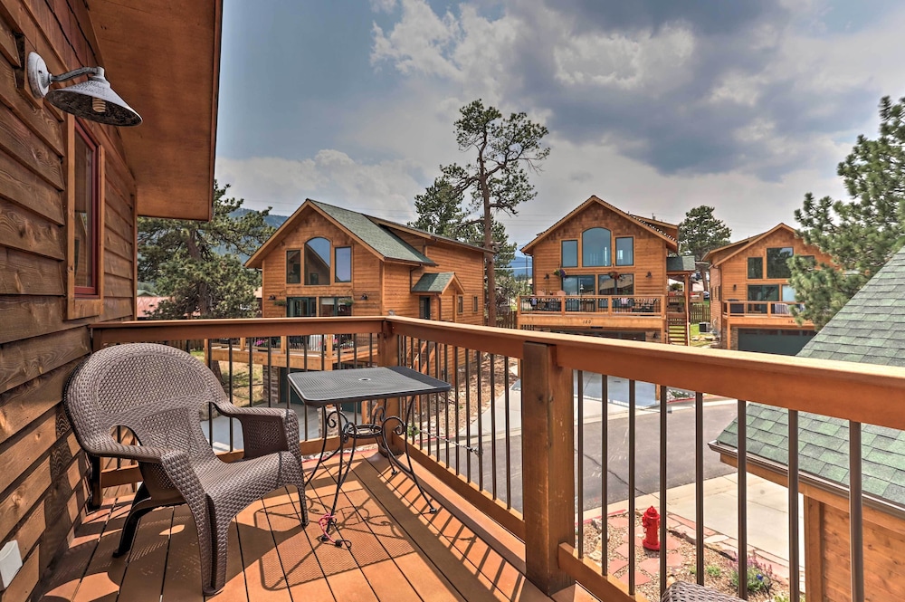 Estes Park Home w/ Grill < 1 Mi to Stanley Hotel! - Property Image 9