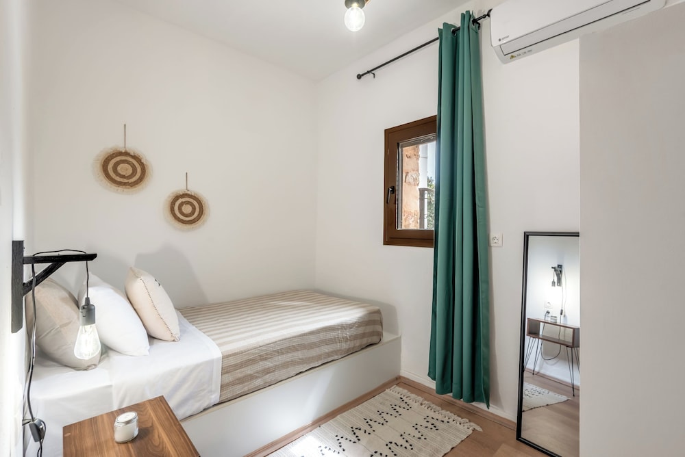 Joel Living Collection - Rustic Villa
