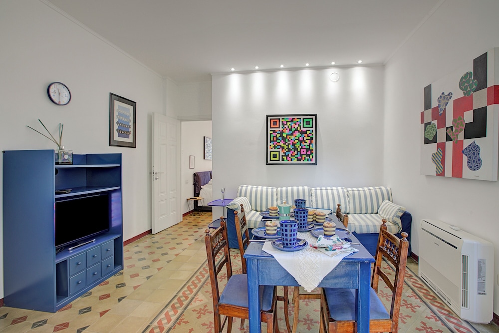 Ortensia Apartment in Villa Jejia