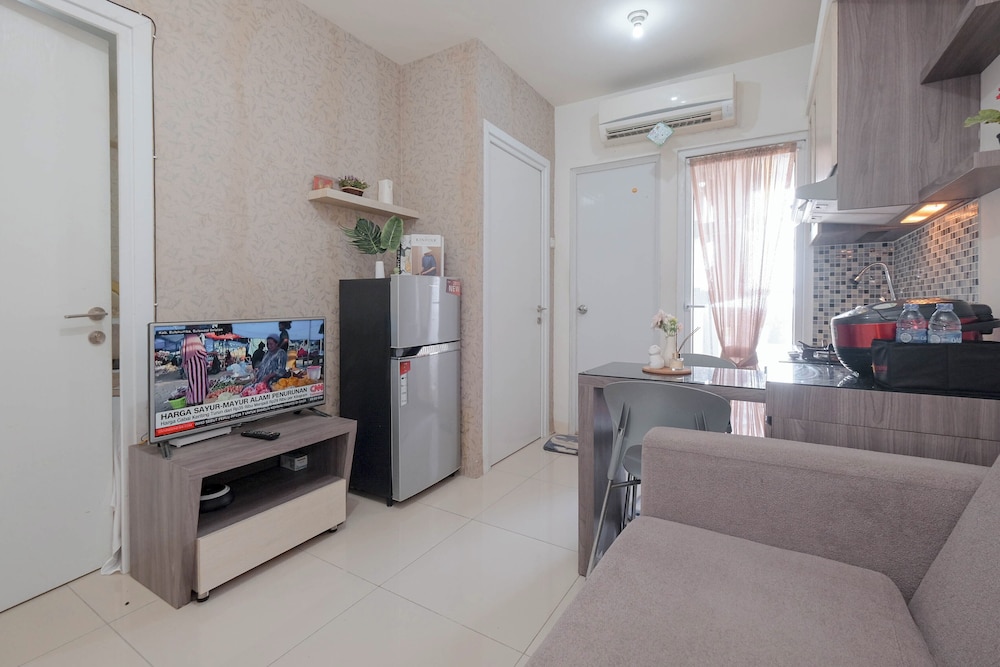 Strategic 2Br Apartment At Green Pramuka City