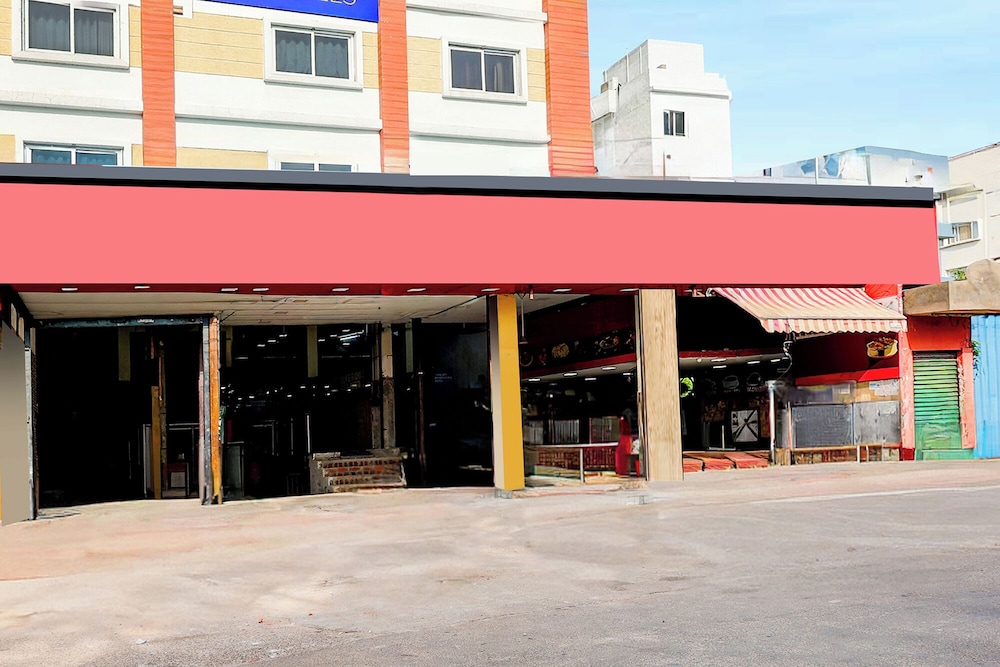 Fabhotel Alfa