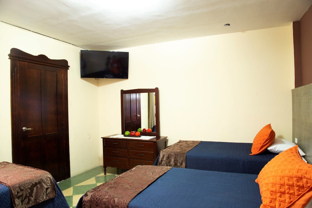 Guatemala City Vacations - Hotel Casa Salome - Property Image 13