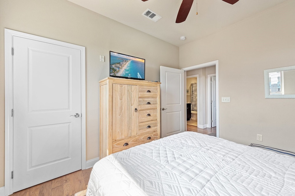 Alerio by Southern Vacation Rentals