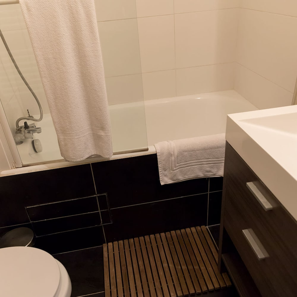 Rivoli Market I Comfortable 1 Bed Apt Near Hotel de Ville