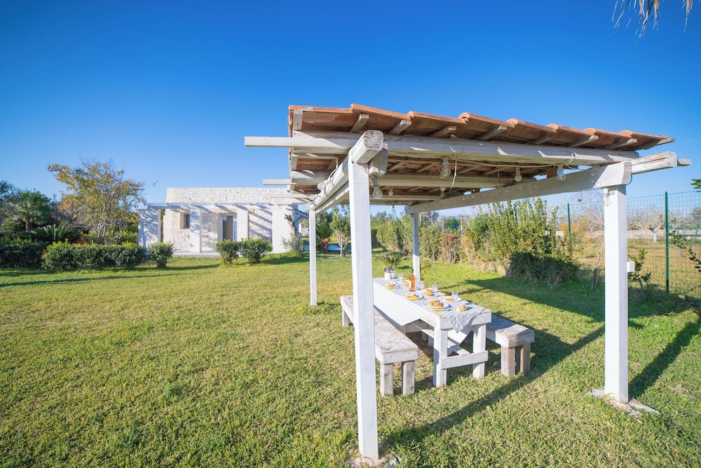 Villa Assunta With Pool Near The Sea photo 5