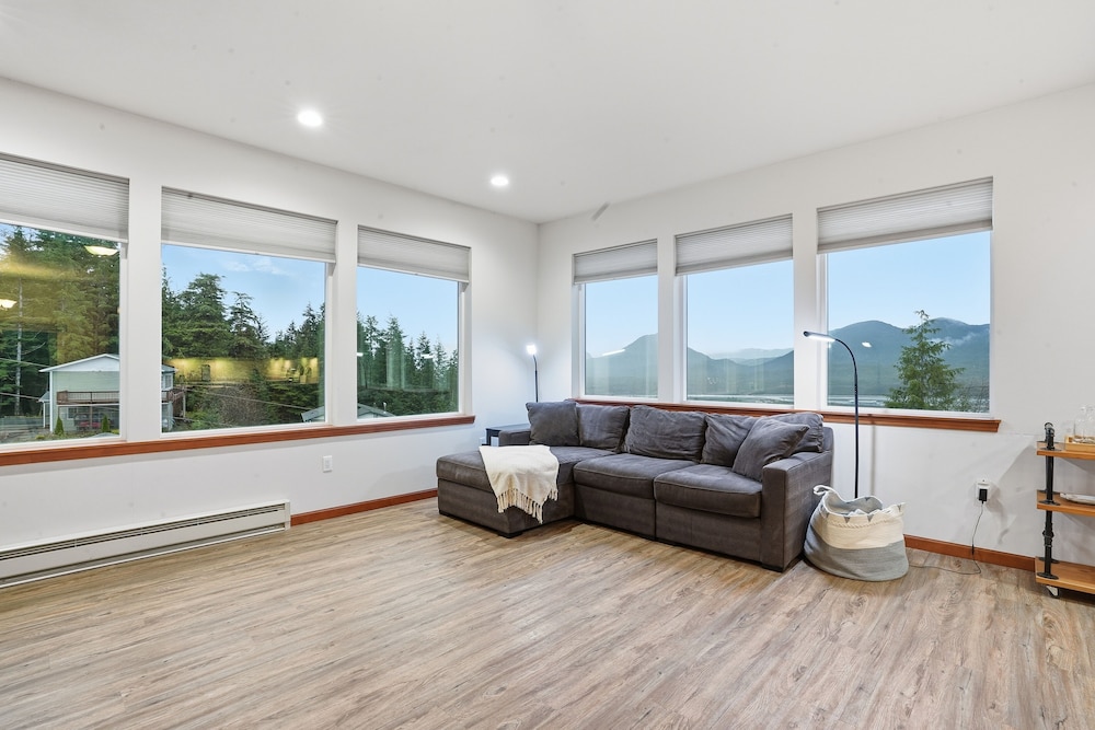 Cozy 3br Alaska Retreat With Private Sauna 3 Bedroom Home