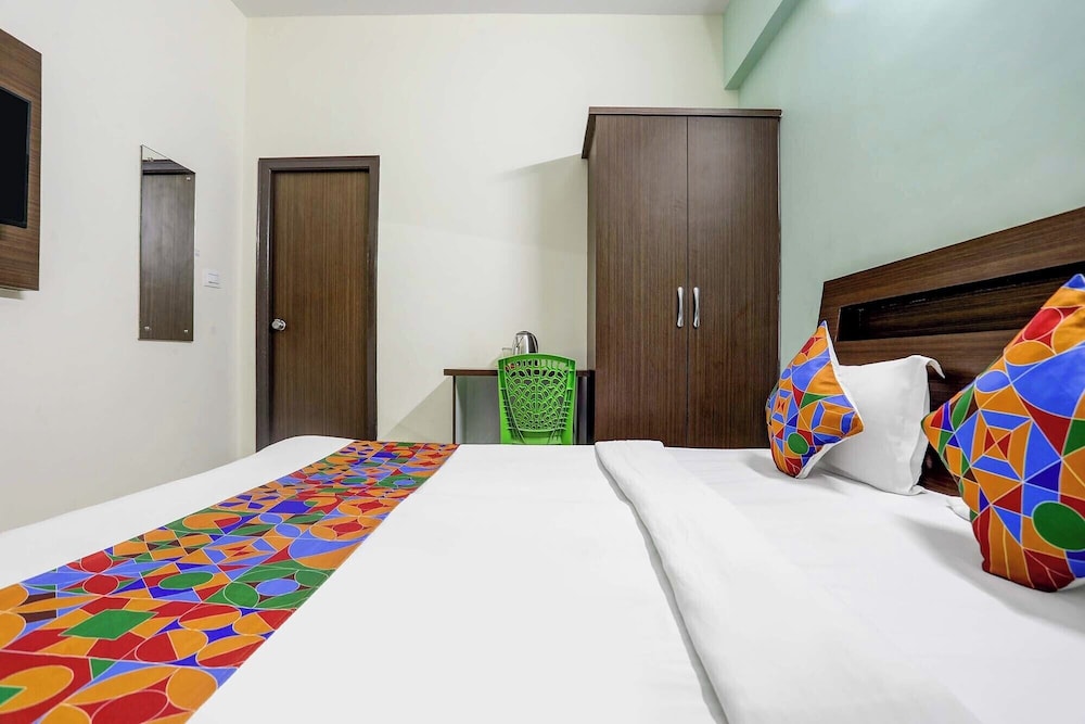 FabHotel Royal Suites - Yeshwanthpur