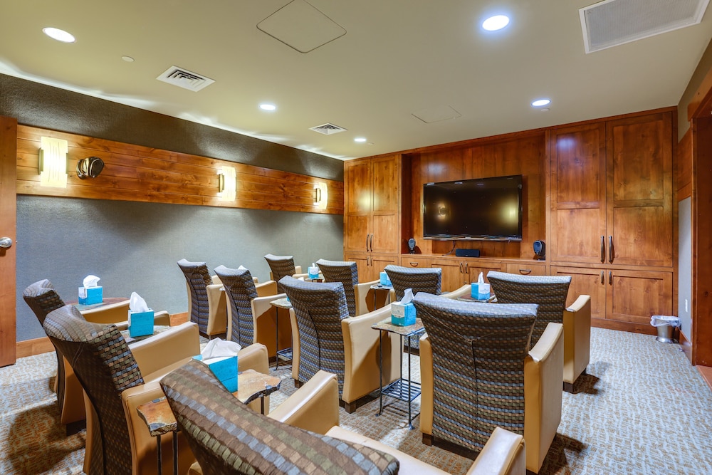 meeting & event spaces
