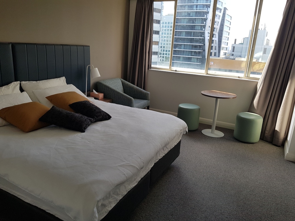 Chatswood Hotel In Mantra Building view 3
