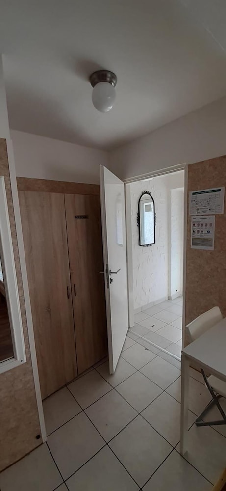 2-Rent Group Hostel Apartments EVE74