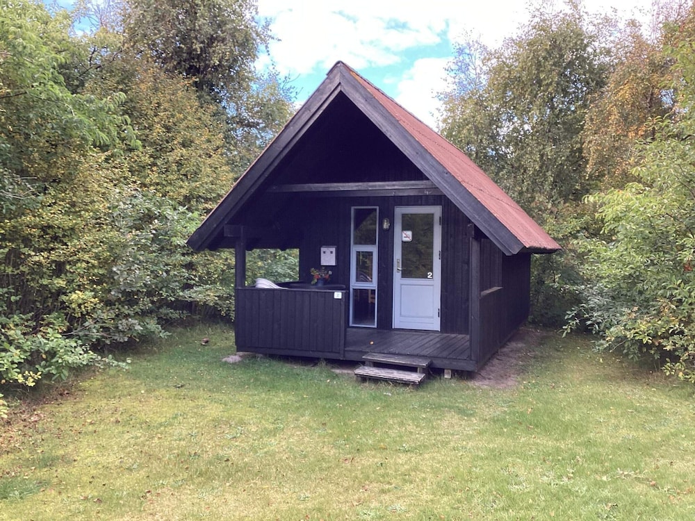 Cabin in Camping Resort-shared Bathroom