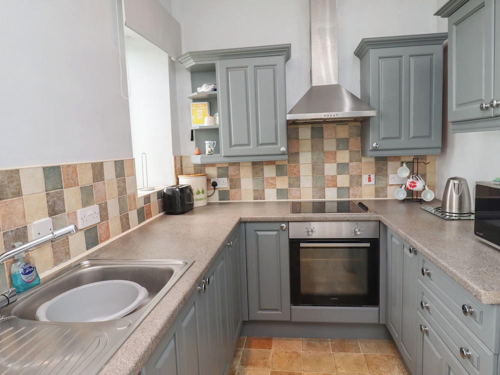 No2 Budle Bay Cottage