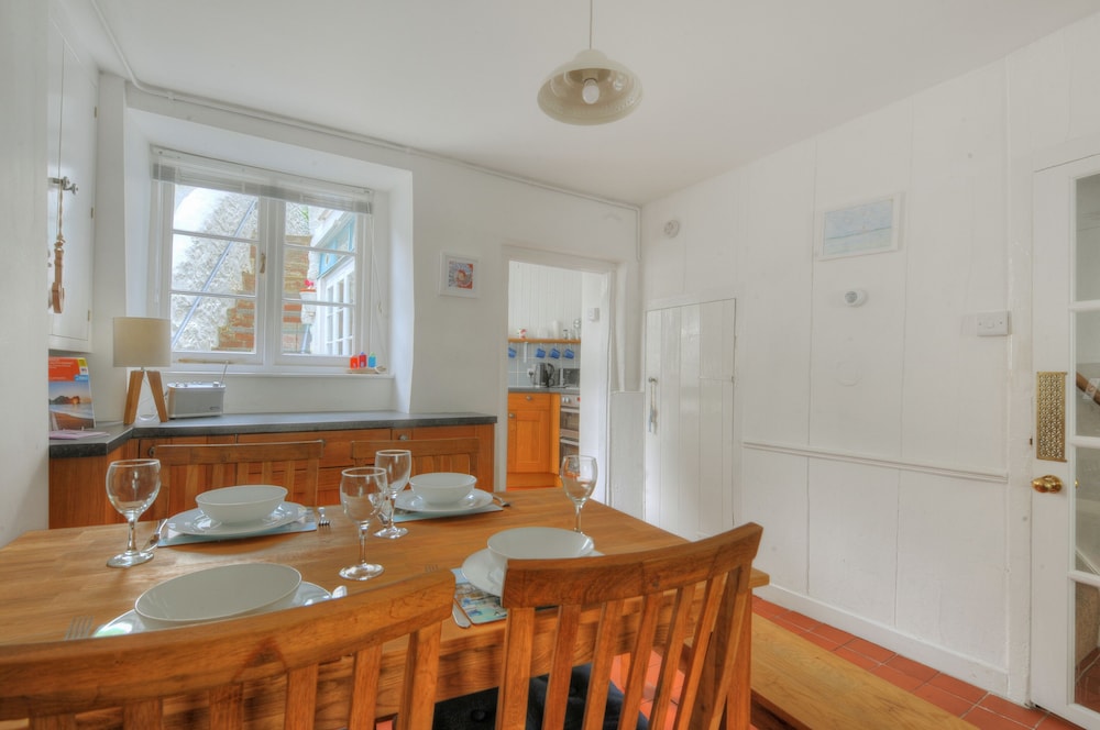 Monmouth Cottage