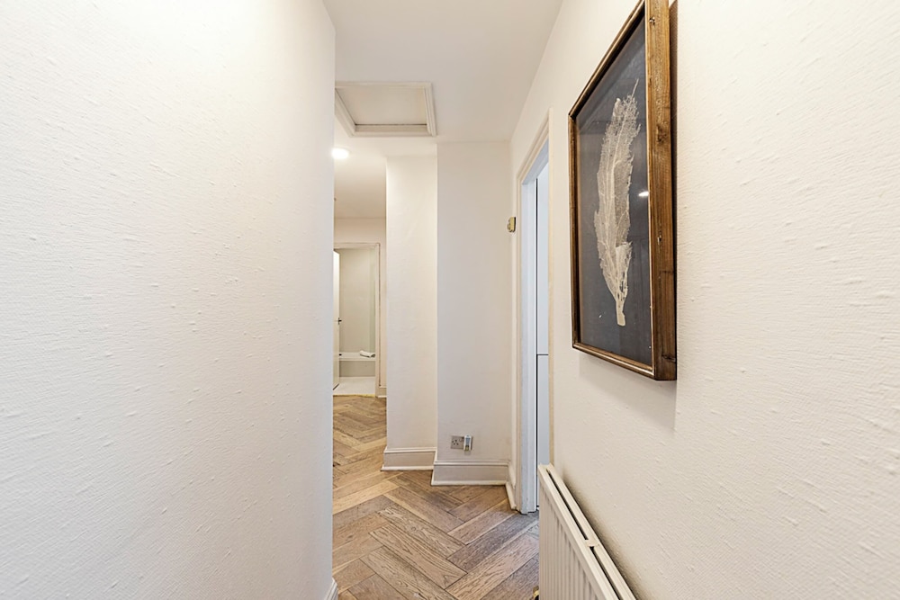 Stylish Buckingham Apartment Victoria