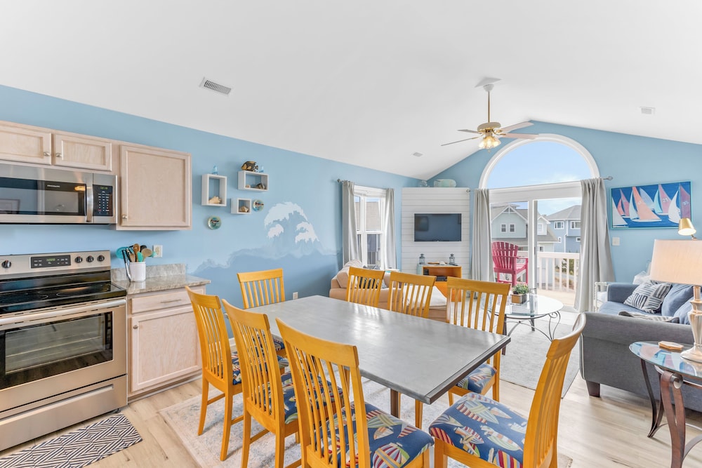 Lowe Tide by Topsail Realty