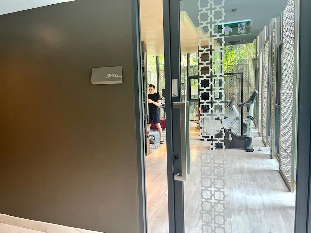The Base - New Studio Great Location, Shared Pool