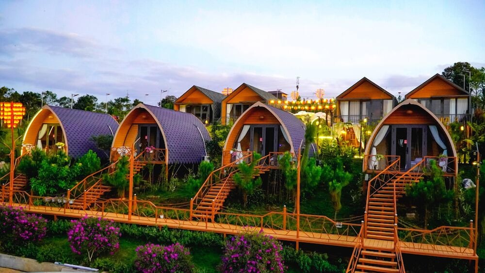 EVA VILLAGE