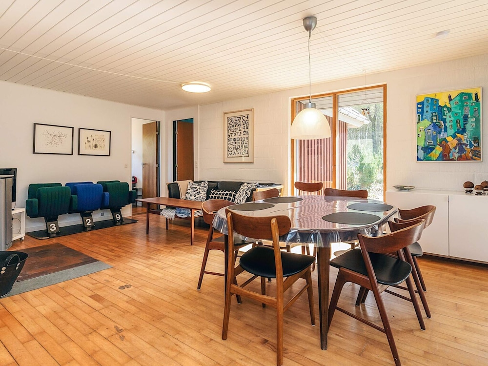 6 Person Holiday Home in Asperup