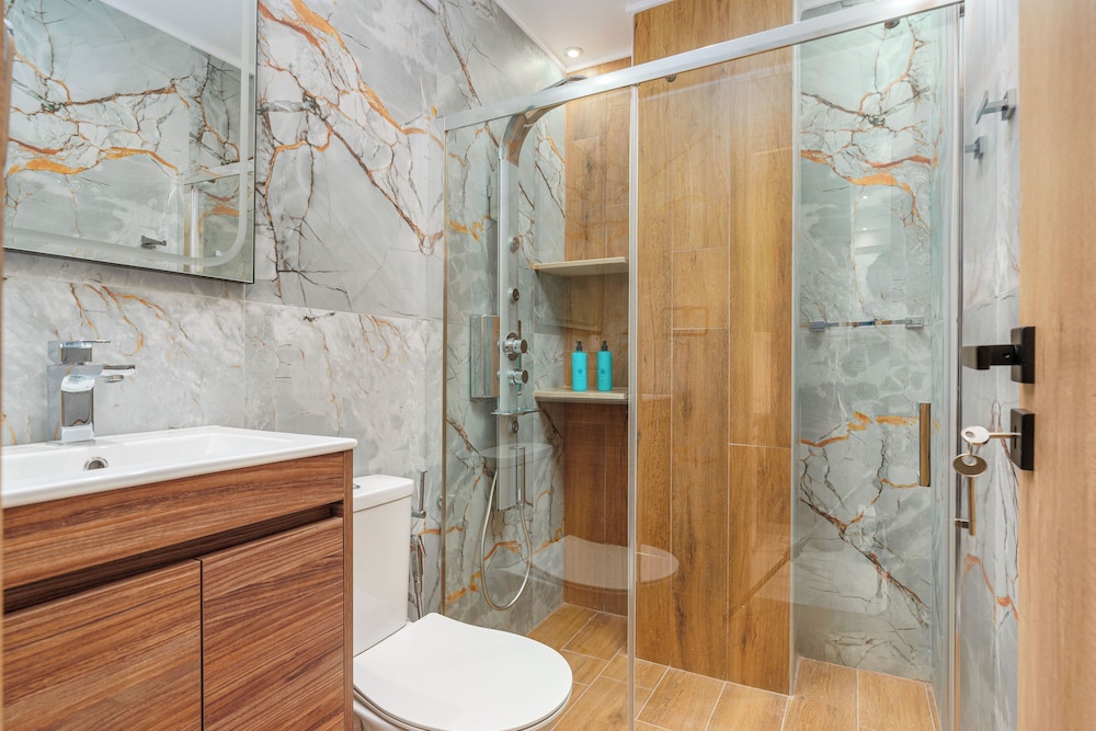 Exarchia Luxury