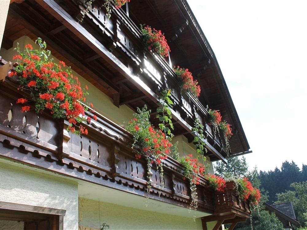 Lovely Apartment in Tropolach With Sauna