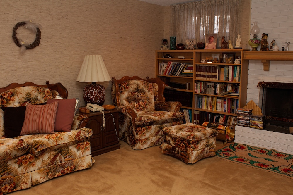 Cozy Nest B&B