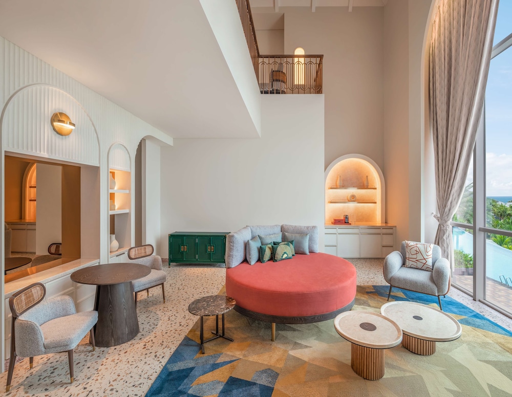 La Festa Phu Quoc, Curio Collection By Hilton 24