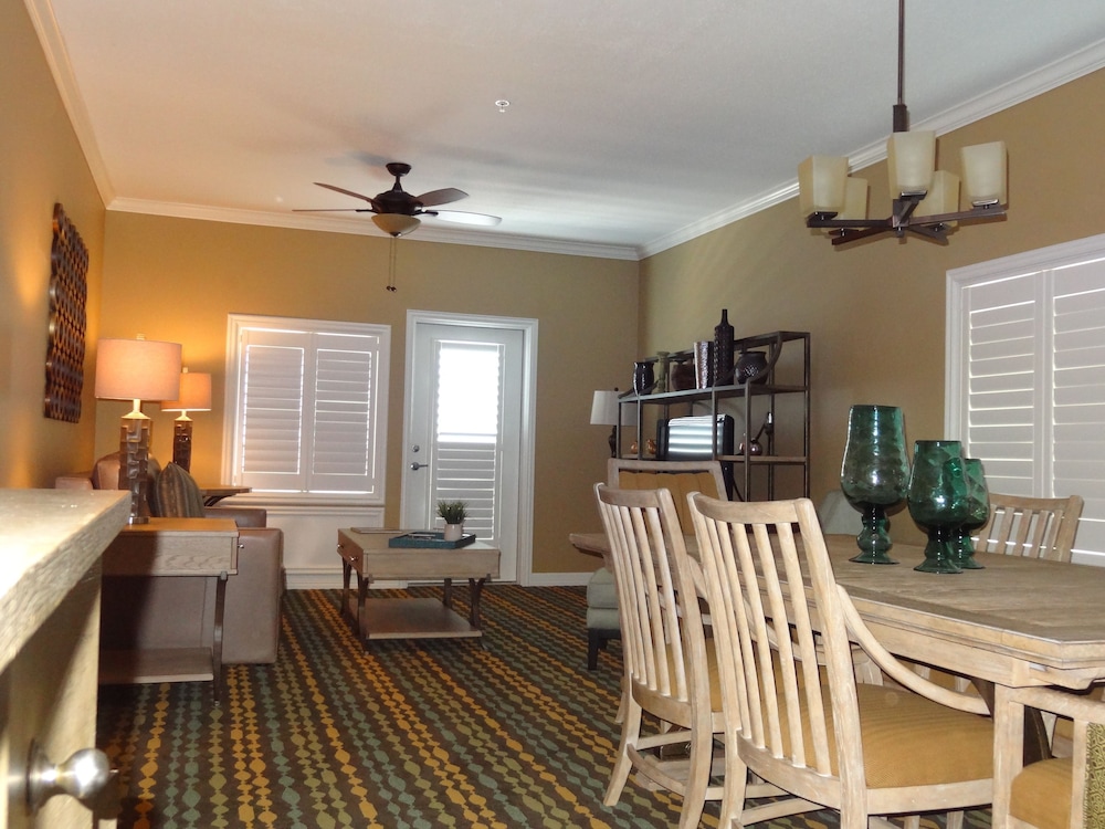 Orlando Vacations - Kemah Boardwalk Inn - Property Image 32