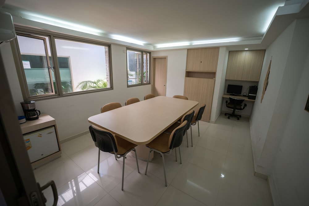 meeting & event spaces