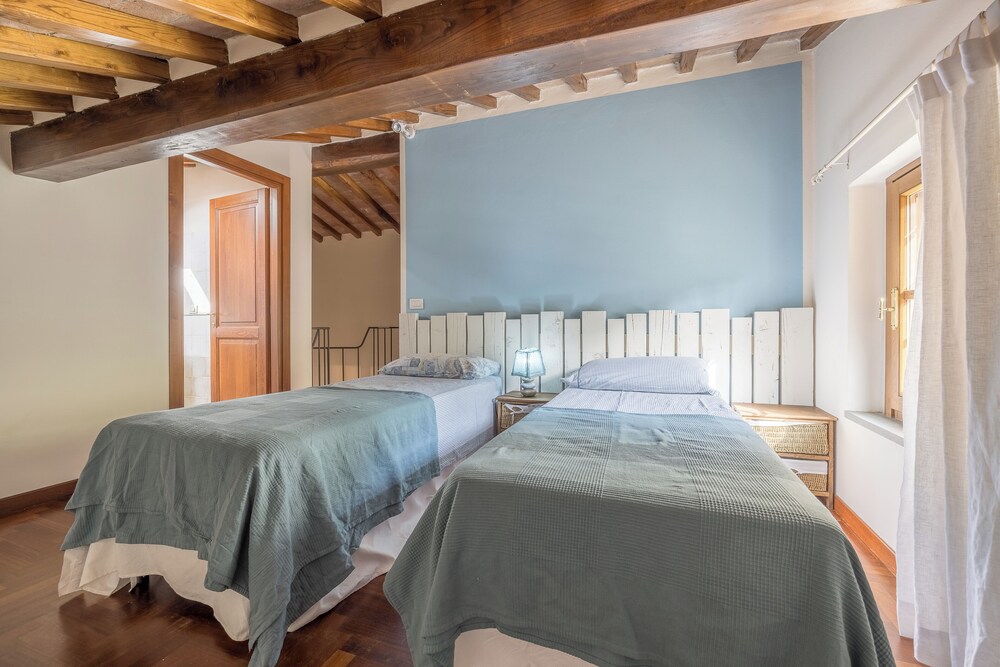 Il Frantoio view 3