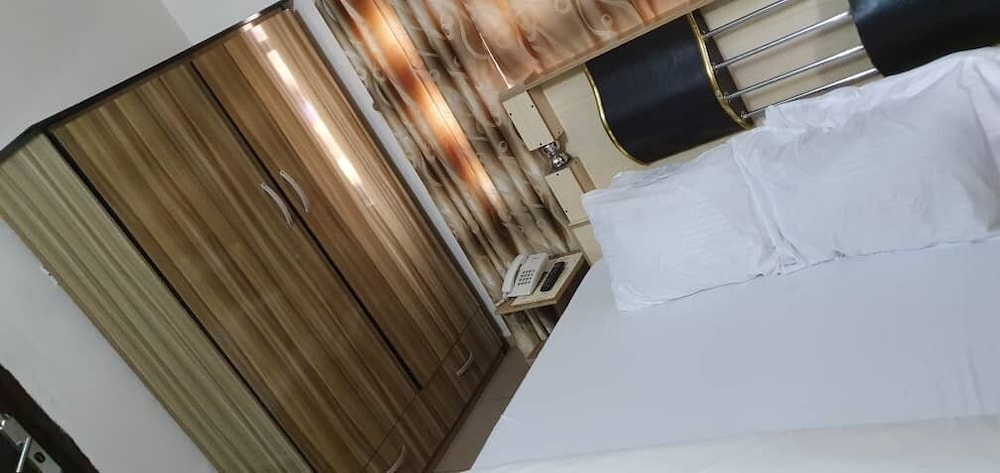 Ficon Hotel & Suites view 4