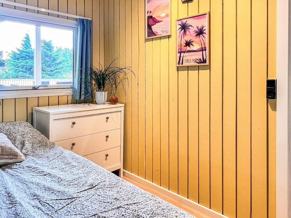 6 Person Holiday Home in Vaeggerlose