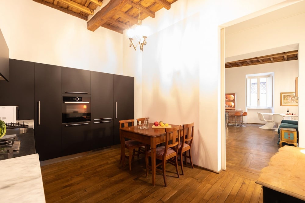 Chic and Style in Historical Via Giulia