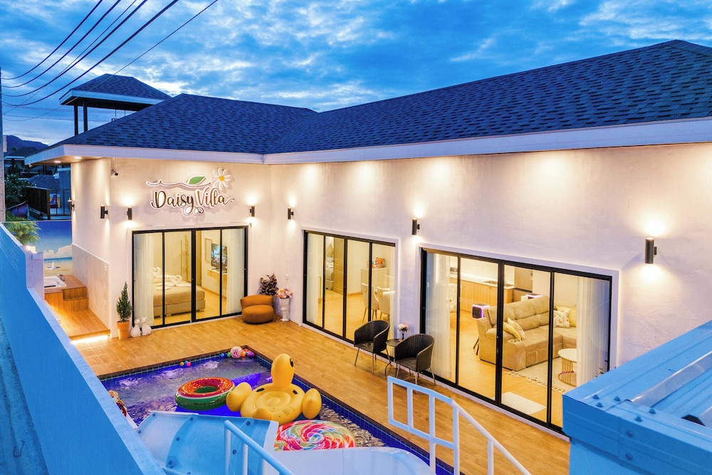Daisy Villa