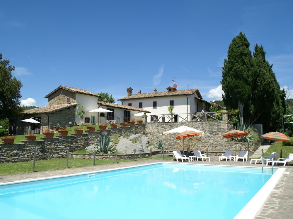 Beautiful Apartment With Panoramic Swimming Pool