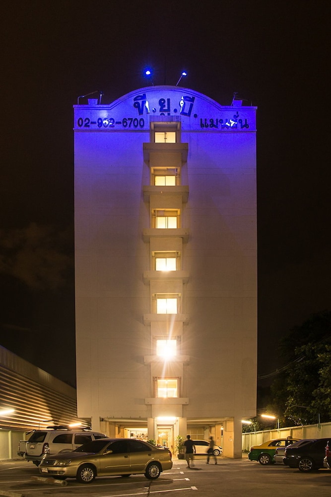 Hotel T.U.B. Mansion - Image 1