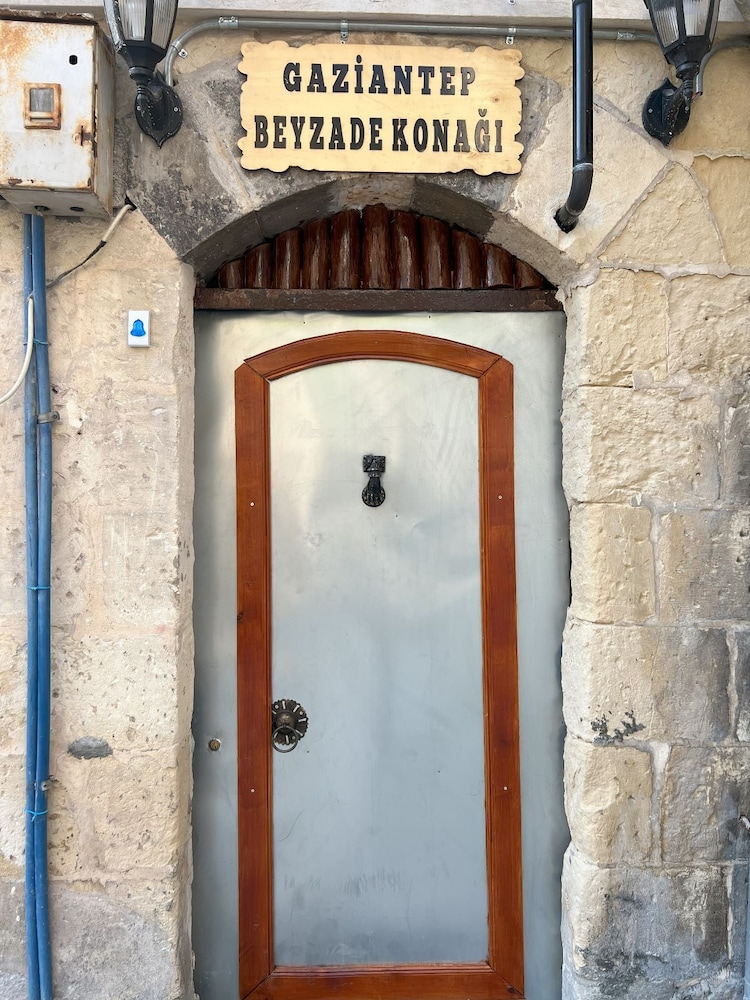 Gaziantep Kurtulus Konagi view 3