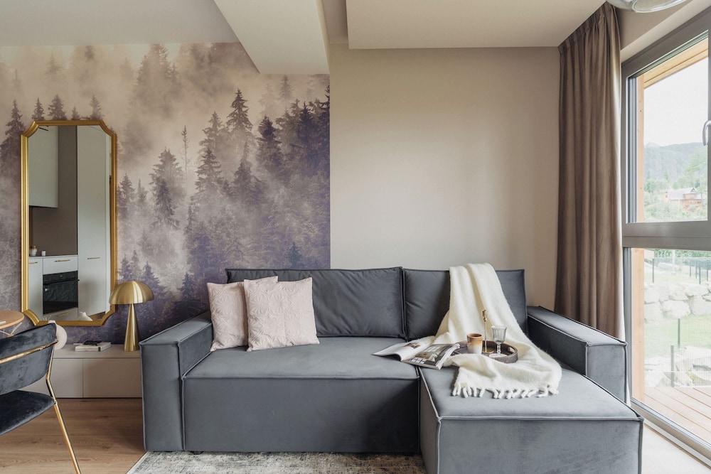 Landscape Cyrhla LoftAffair Collection