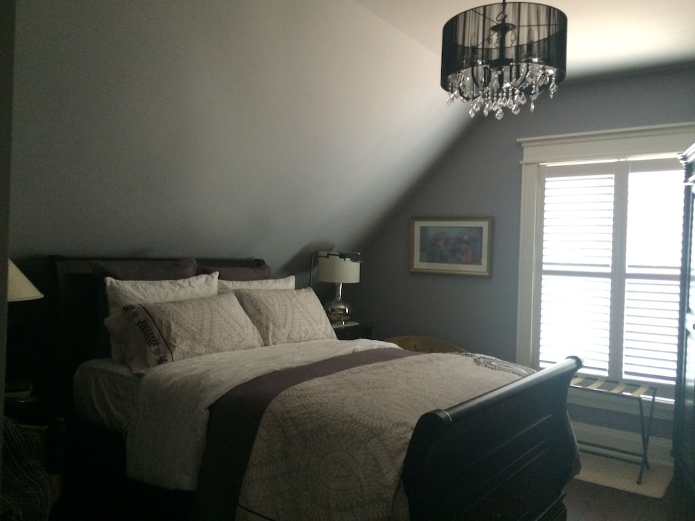 Echo Woods B&B