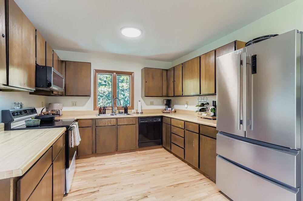 Rollinsvilla 3 Bedroom Home