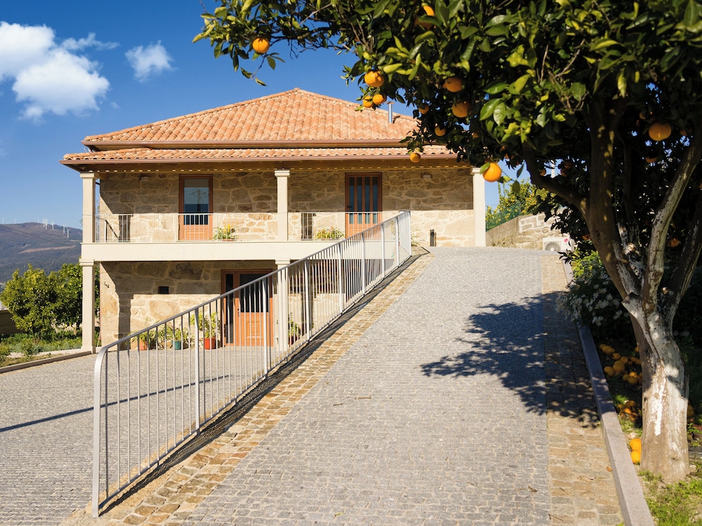 Casa das Eiras