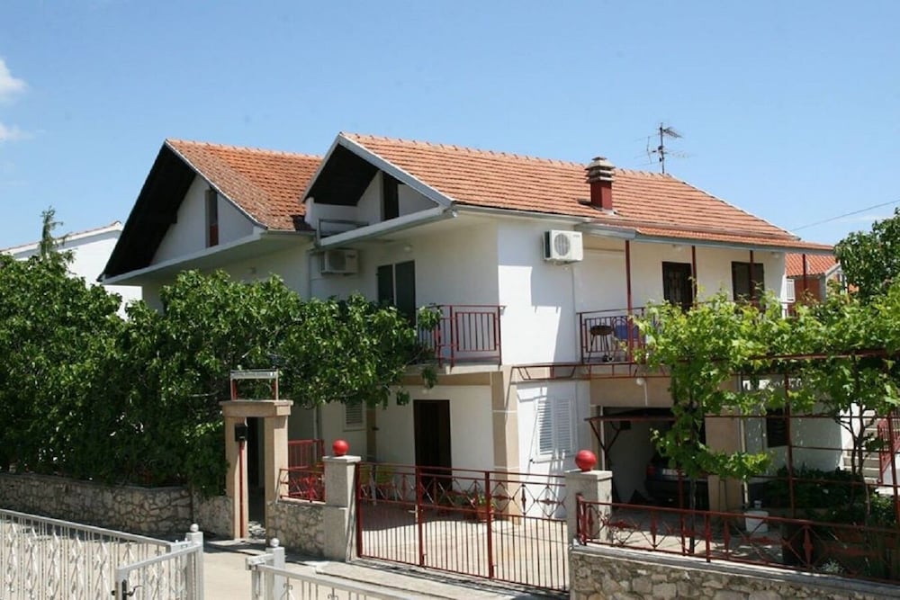 Photo 23