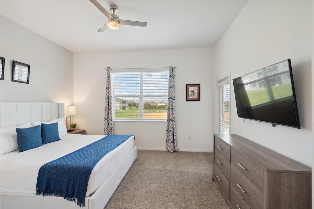 ChampionsGate Resort 2 Bedroom Game Room Condo 2 Condo